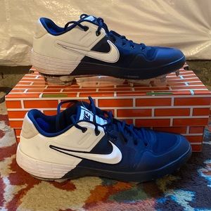 Nike Alpha Mens Size 12 Basbeball spikes.